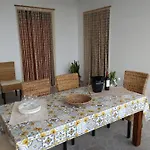 In Sicily 度假居